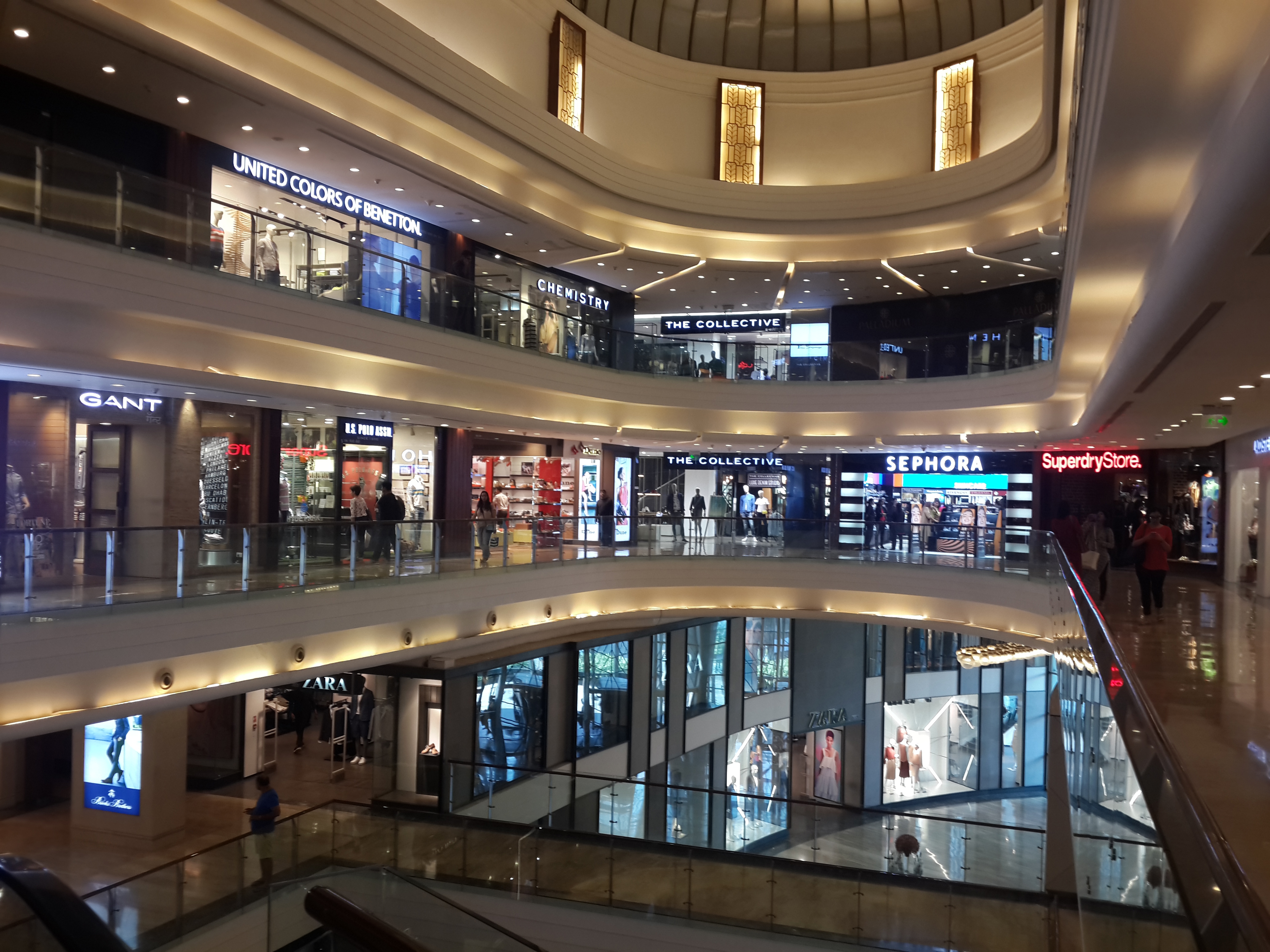 India mall interior