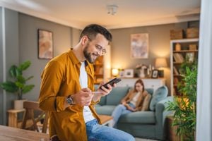 Oct 24 Library Consumer Finance Man With Phone